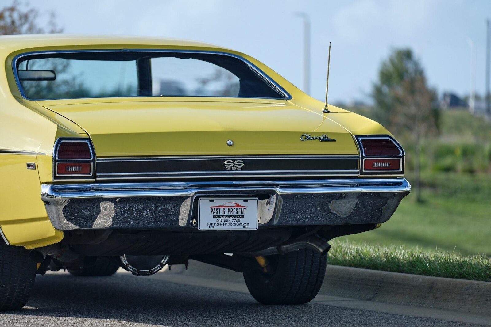 Chevrolet-Chevelle-1969-2-Door-26