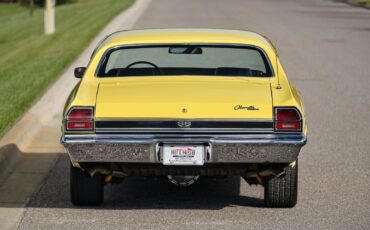 Chevrolet-Chevelle-1969-2-Door-4