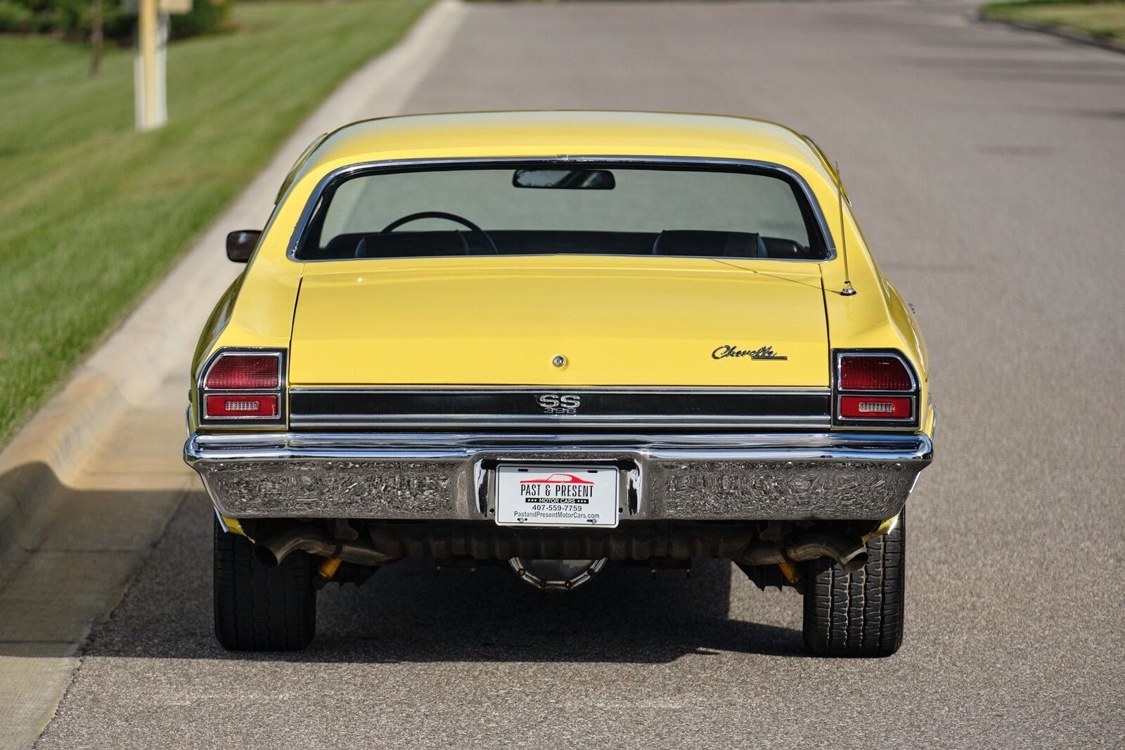 Chevrolet-Chevelle-1969-2-Door-4