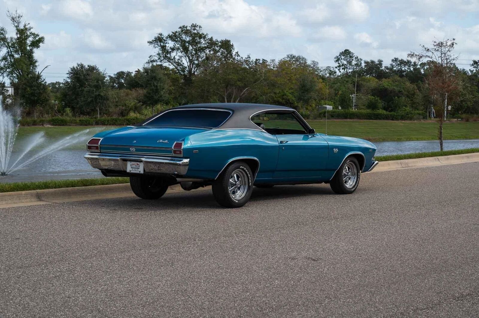 Chevrolet-Chevelle-1969-2-Door-5