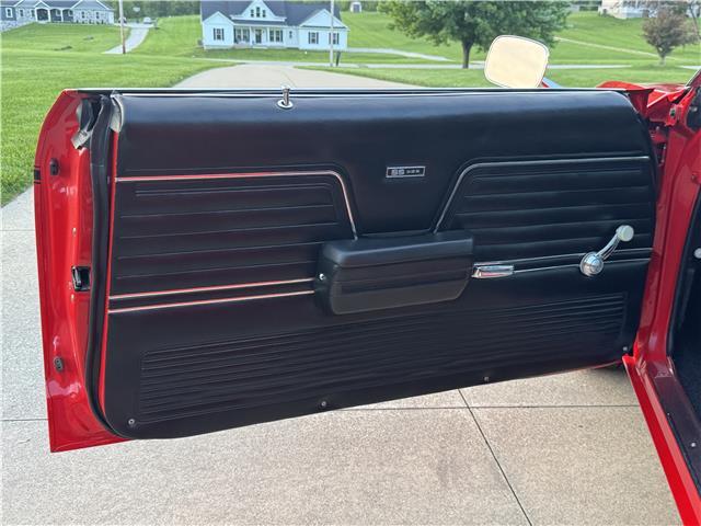Chevrolet-Chevelle-1969-2-Door-Coupe-17