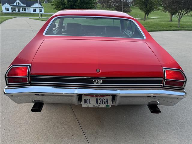 Chevrolet-Chevelle-1969-2-Door-Coupe-26