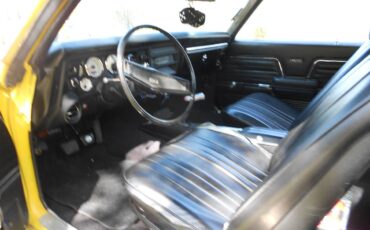 Chevrolet-Chevelle-1969-yellow-4