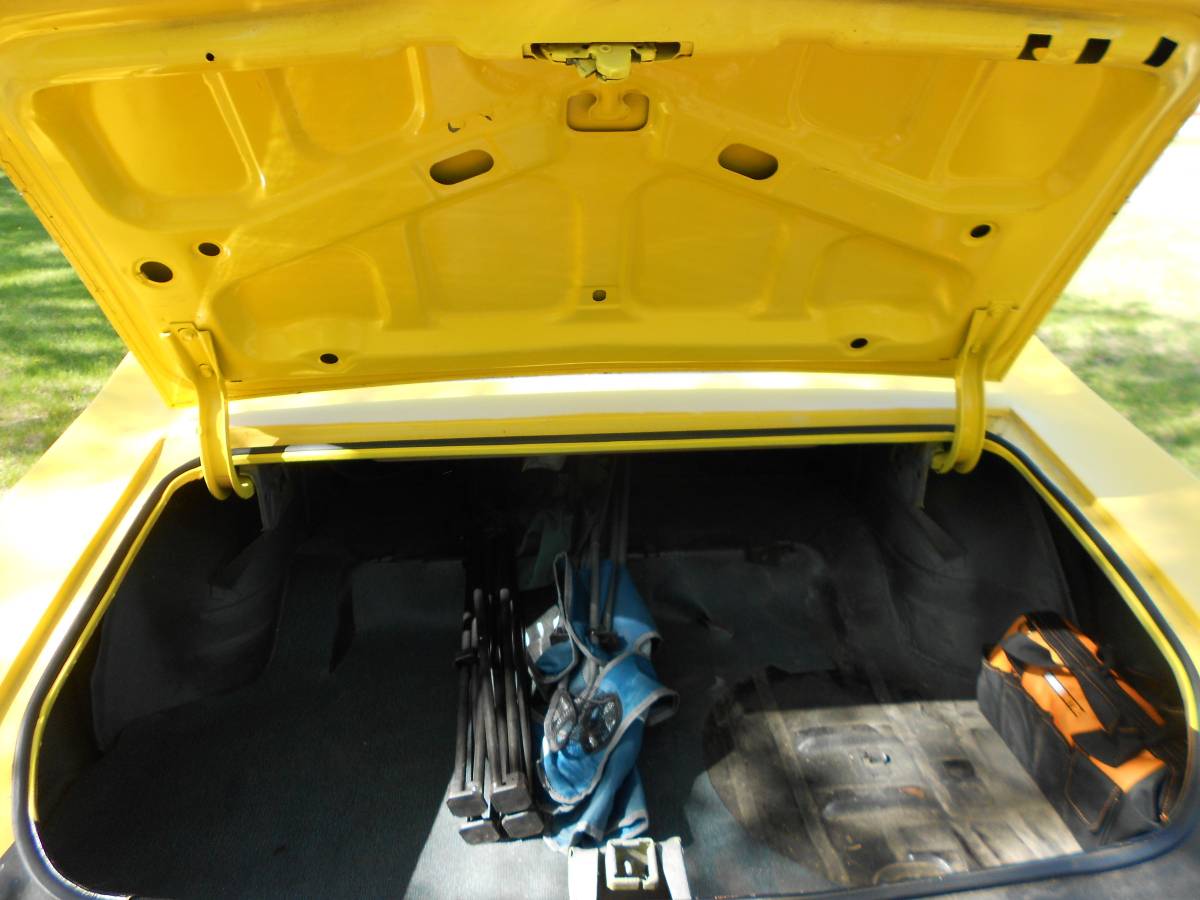 Chevrolet-Chevelle-1969-yellow-9