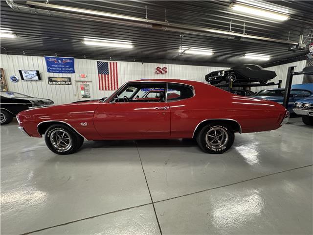 Chevrolet-Chevelle-1970-2-Door-Coupe-13