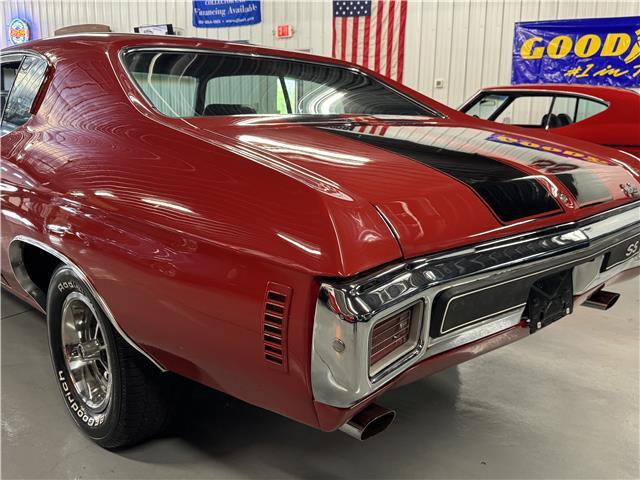 Chevrolet-Chevelle-1970-2-Door-Coupe-14