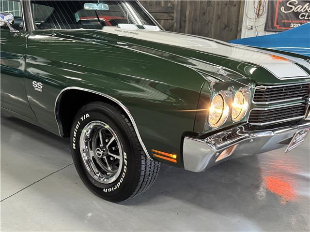 Chevrolet-Chevelle-1970-2-Door-Coupe-15