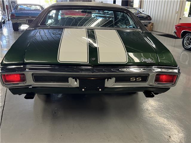 Chevrolet-Chevelle-1970-2-Door-Coupe-2