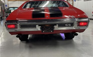 Chevrolet-Chevelle-1970-2-Door-Coupe-2