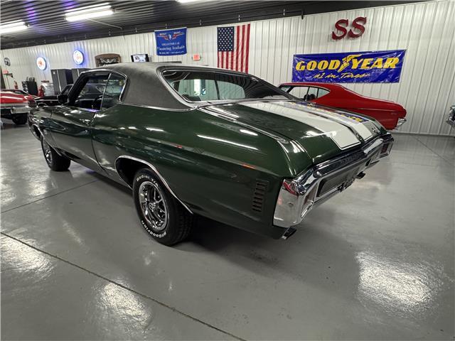 Chevrolet-Chevelle-1970-2-Door-Coupe-26