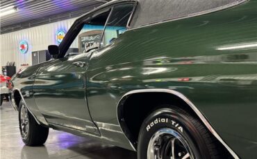 Chevrolet-Chevelle-1970-2-Door-Coupe-3