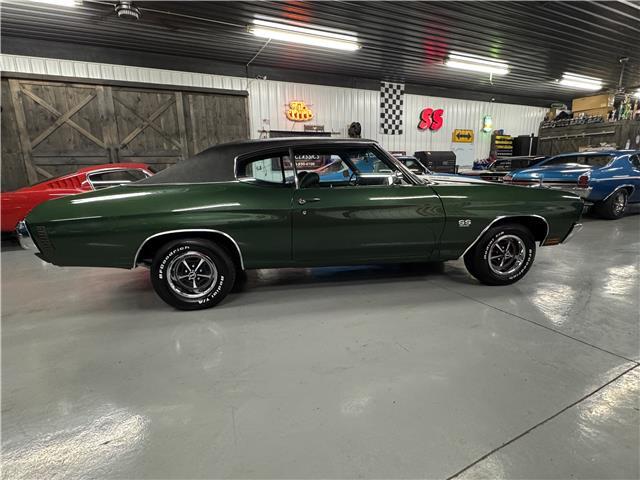 Chevrolet-Chevelle-1970-2-Door-Coupe-35