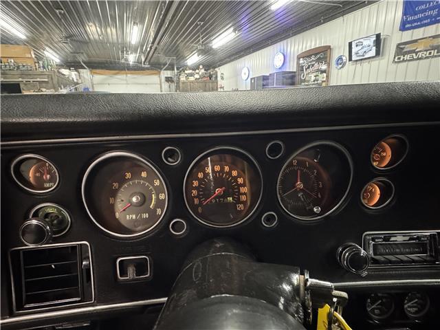 Chevrolet-Chevelle-1970-2-Door-Coupe-35
