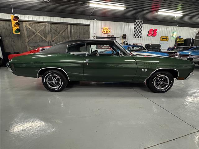 Chevrolet-Chevelle-1970-2-Door-Coupe-36