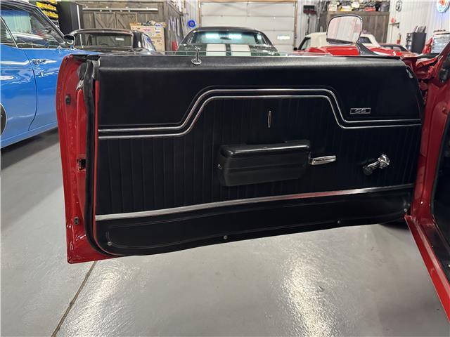 Chevrolet-Chevelle-1970-2-Door-Coupe-38
