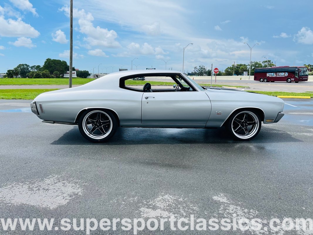 Chevrolet-Chevelle-1970-Coupe-5