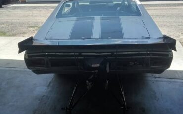 Chevrolet-Chevelle-1970-silver-7