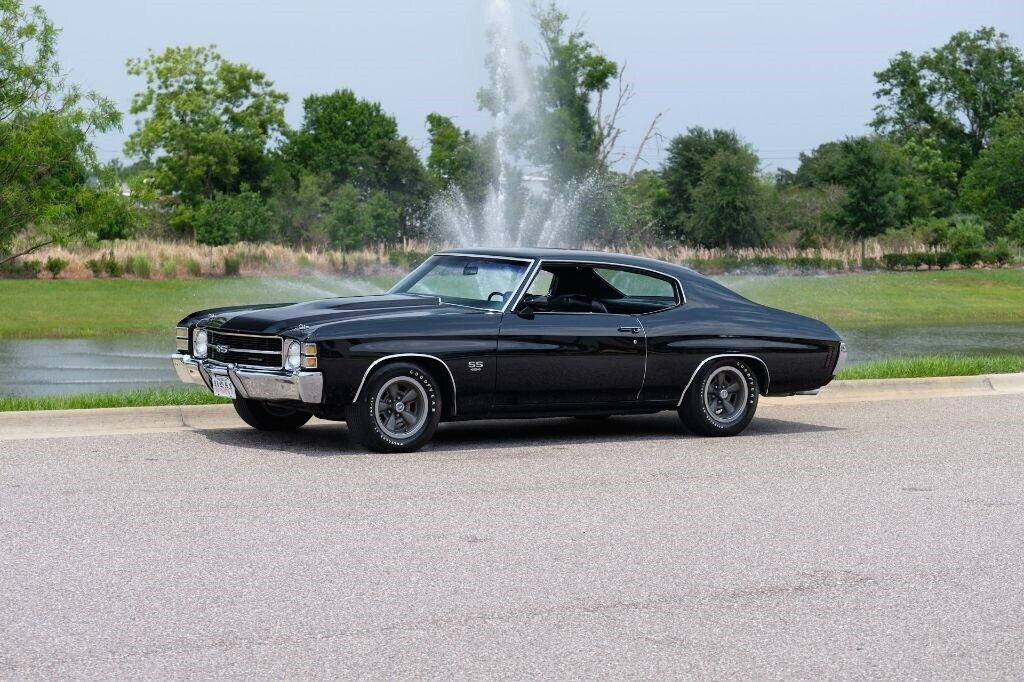 Chevrolet-Chevelle-1971-2-Door-26