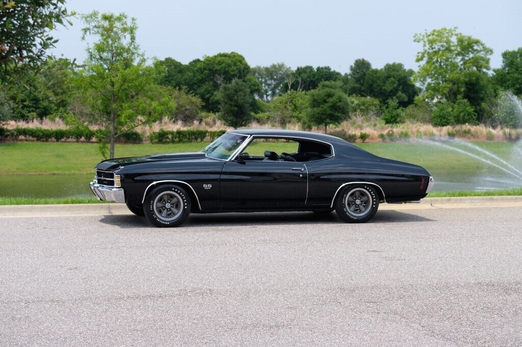 Chevrolet-Chevelle-1971-2-Door-27