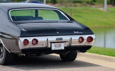 Chevrolet-Chevelle-1971-2-Door-32