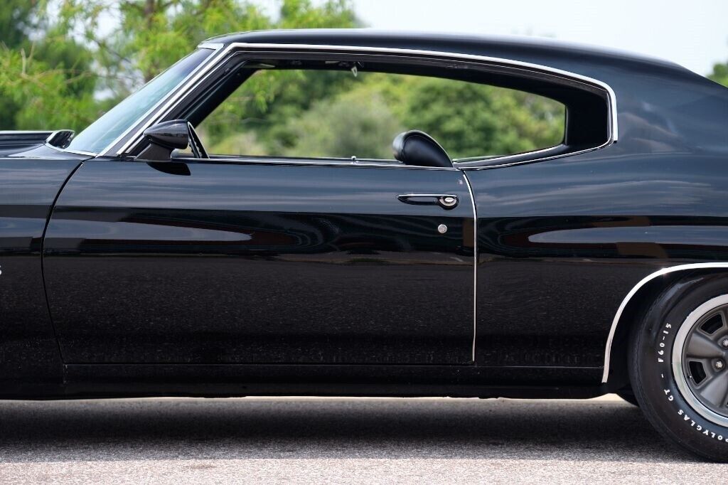 Chevrolet-Chevelle-1971-2-Door-35