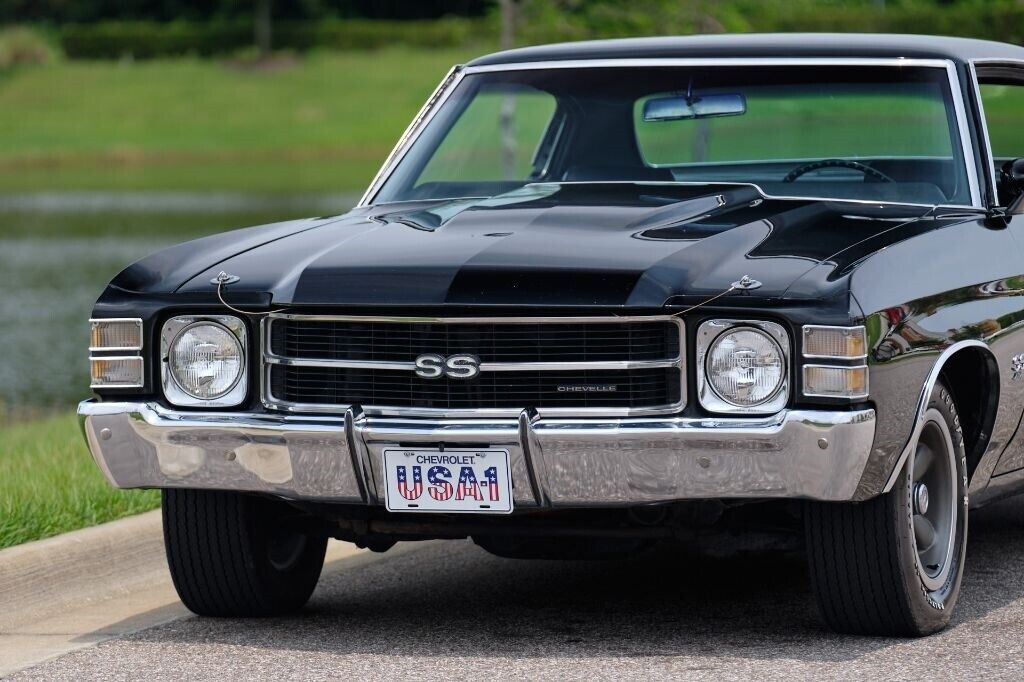 Chevrolet-Chevelle-1971-2-Door-37