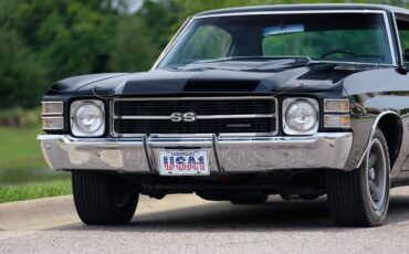 Chevrolet-Chevelle-1971-2-Door-38