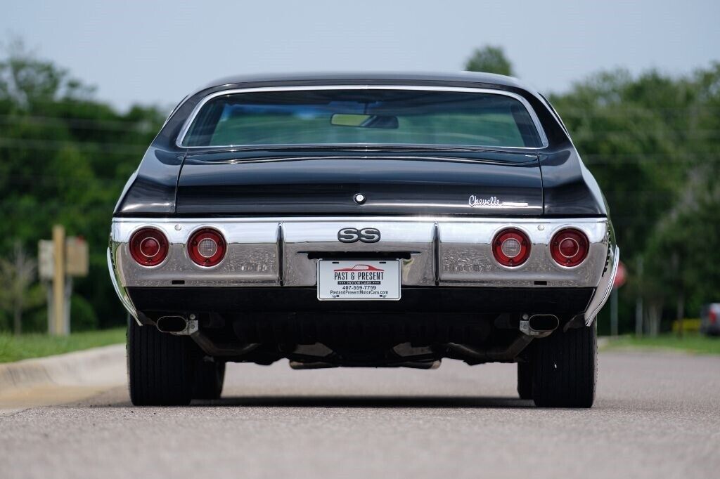 Chevrolet-Chevelle-1971-2-Door-4