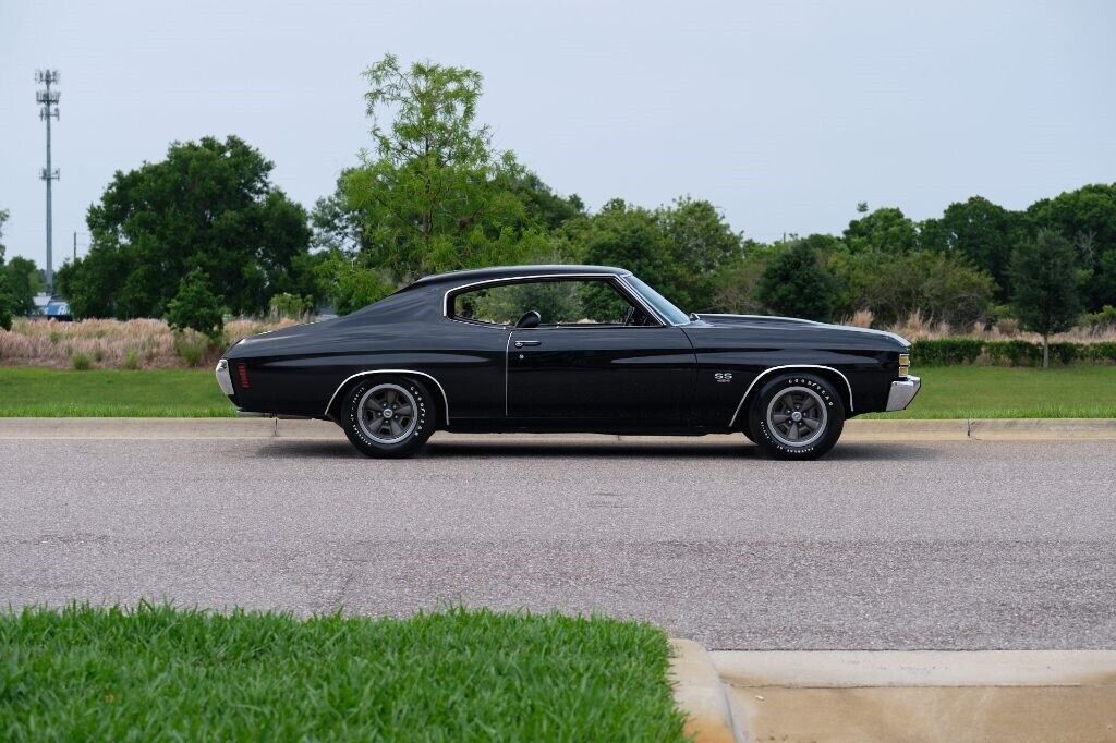 Chevrolet-Chevelle-1971-2-Door-6