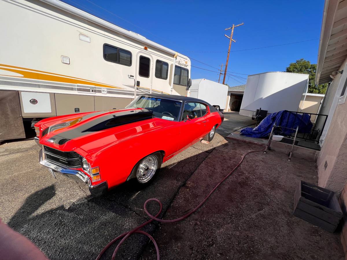 Chevrolet Chevelle  1971 orange
