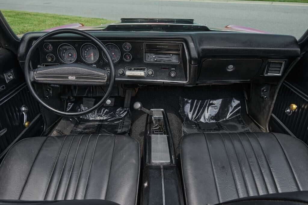 Chevrolet-Chevelle-1972-2-Door-15