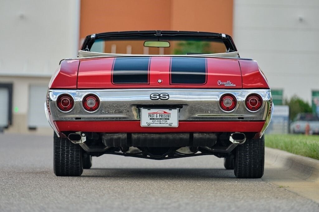 Chevrolet-Chevelle-1972-2-Door-18