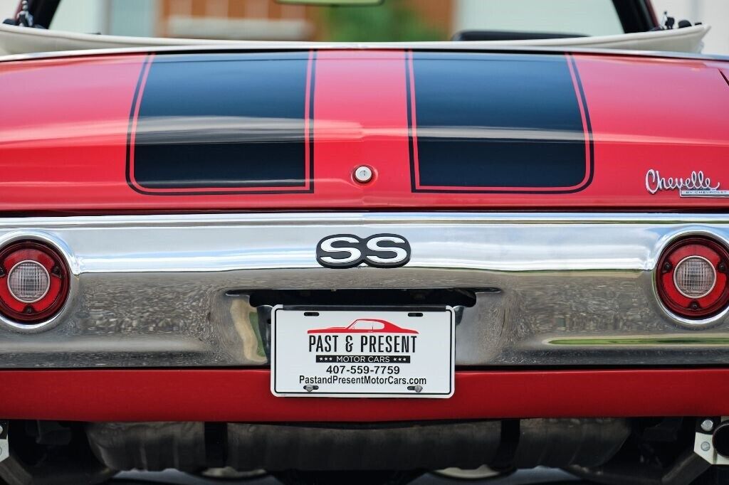 Chevrolet-Chevelle-1972-2-Door-32