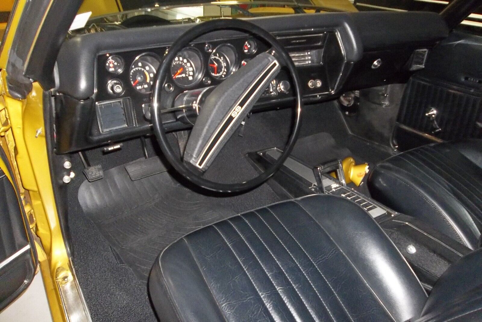 Chevrolet-Chevelle-1972-Coupe-35