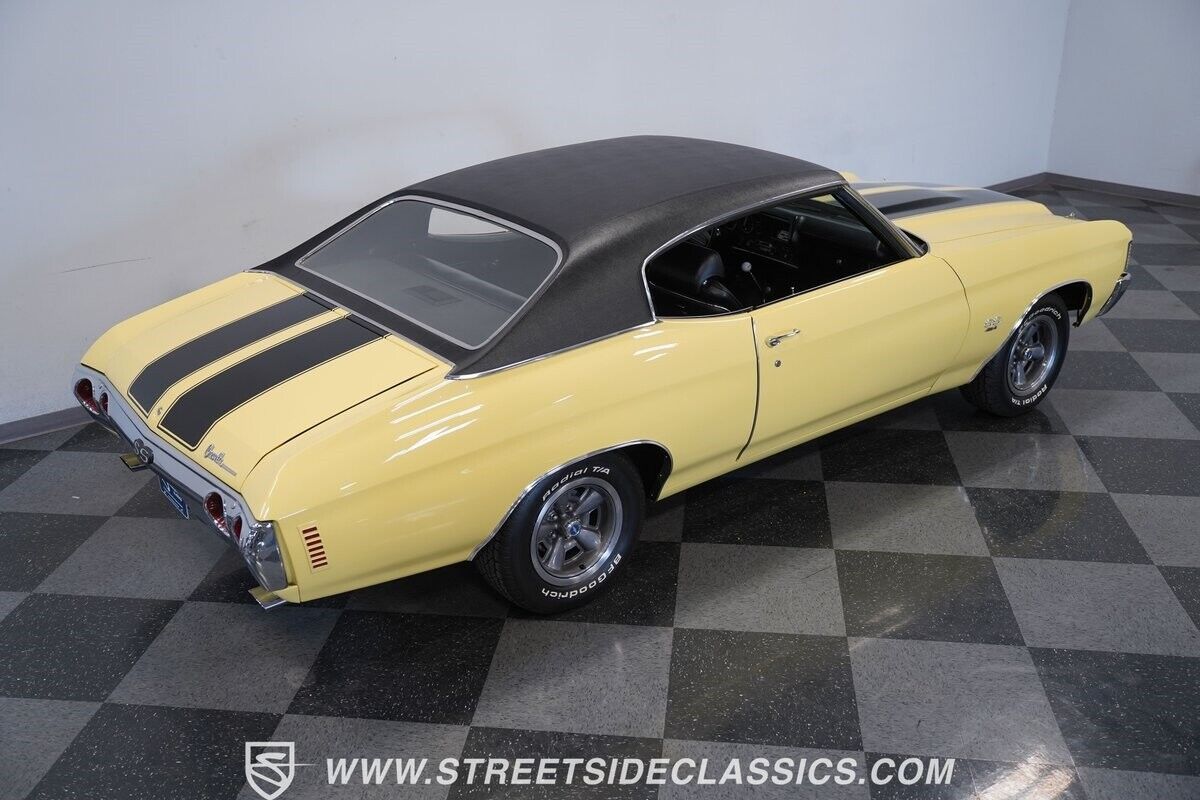 Chevrolet-Chevelle-1972-Hardtop-24