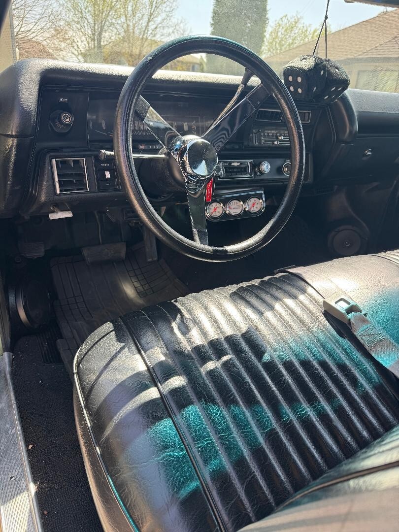 Chevrolet-Chevelle-1972-Sedan-10