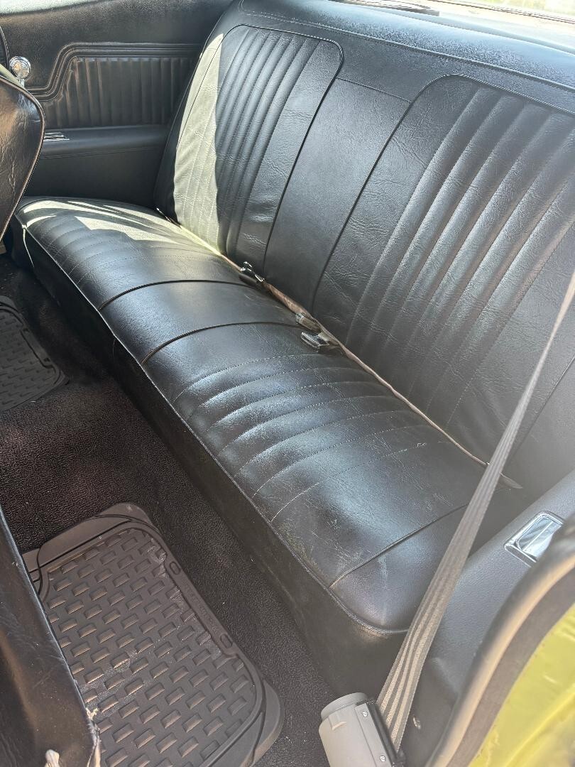 Chevrolet-Chevelle-1972-Sedan-13