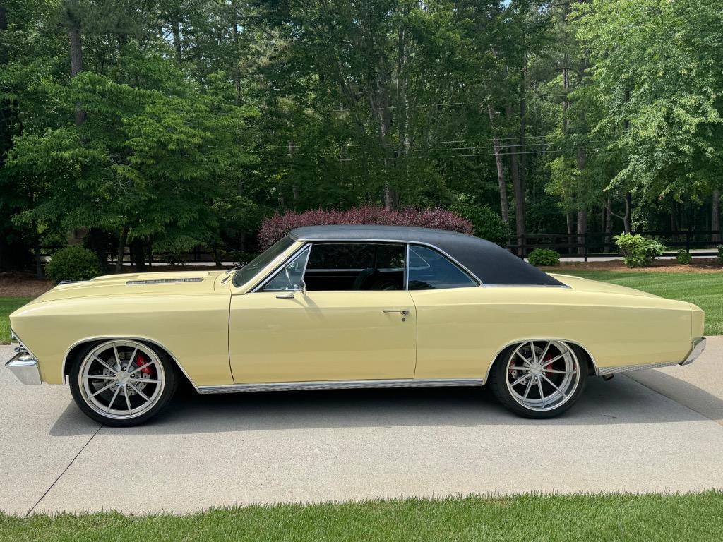 Chevrolet-Chevelle-6.0-LS-Whipple-supercharger-6-speed-treme-1966-1