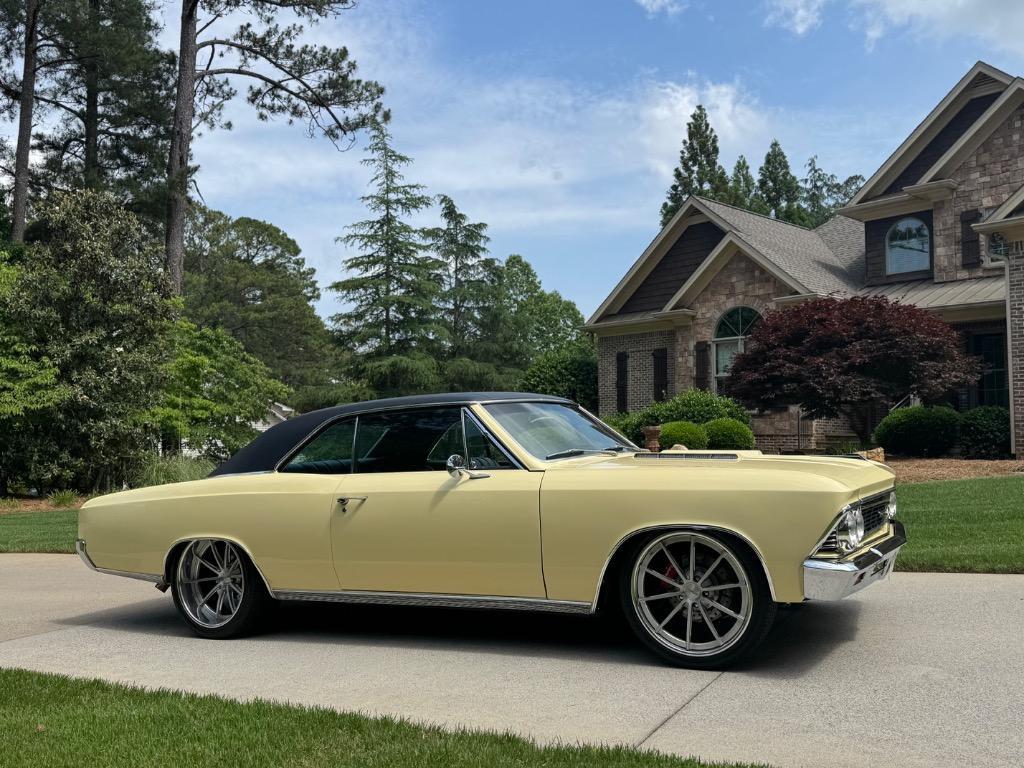 Chevrolet-Chevelle-6.0-LS-Whipple-supercharger-6-speed-treme-1966-12