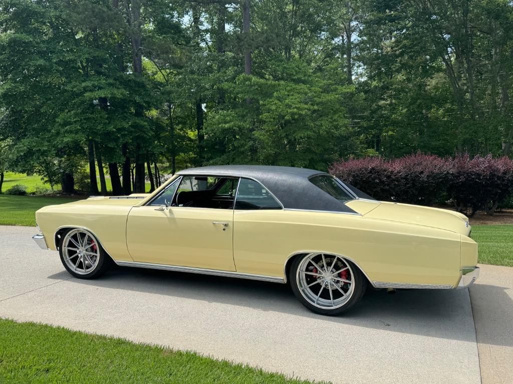Chevrolet-Chevelle-6.0-LS-Whipple-supercharger-6-speed-treme-1966-2