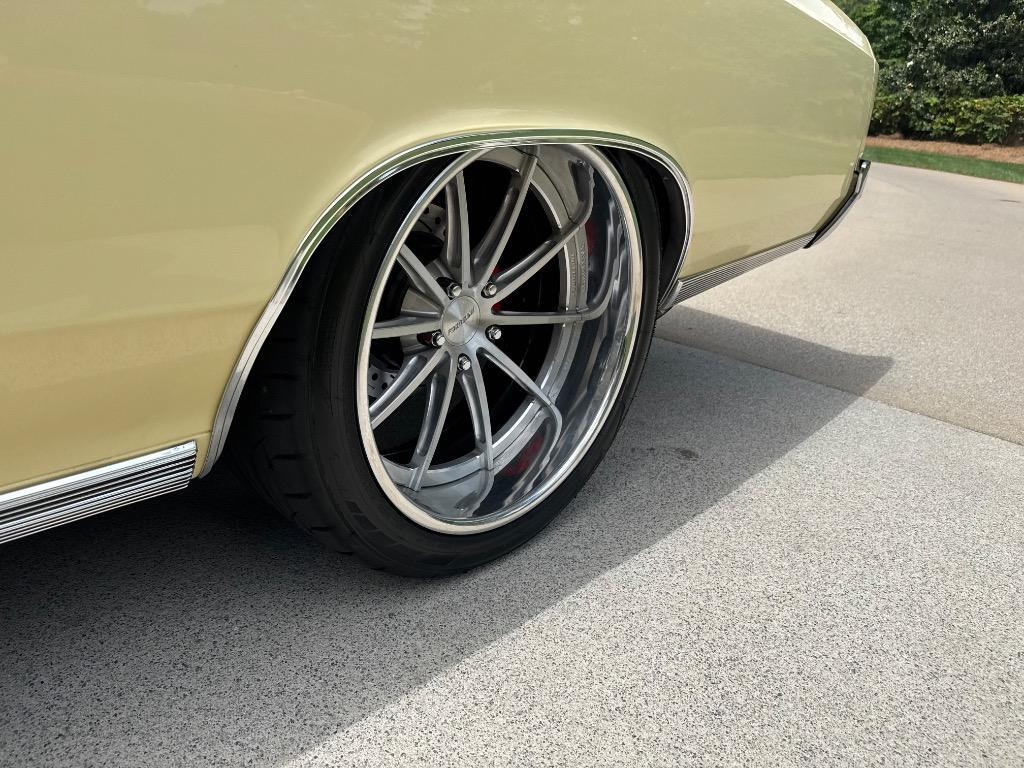 Chevrolet-Chevelle-6.0-LS-Whipple-supercharger-6-speed-treme-1966-20
