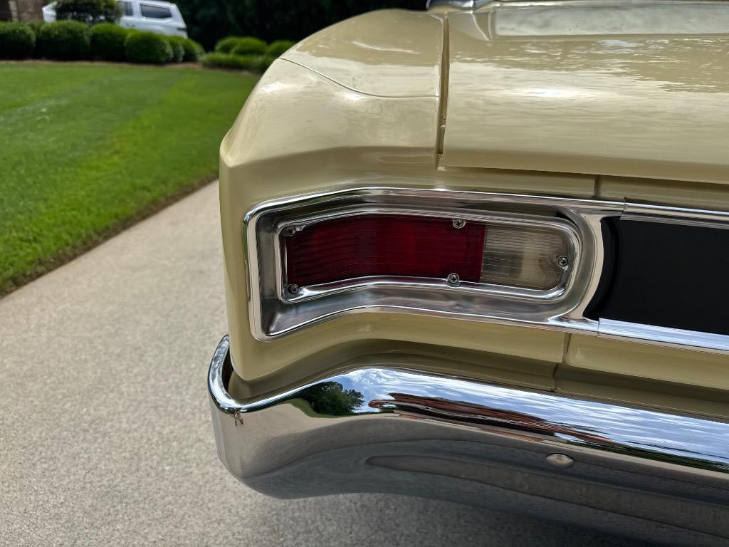 Chevrolet-Chevelle-6.0-LS-Whipple-supercharger-6-speed-treme-1966-25