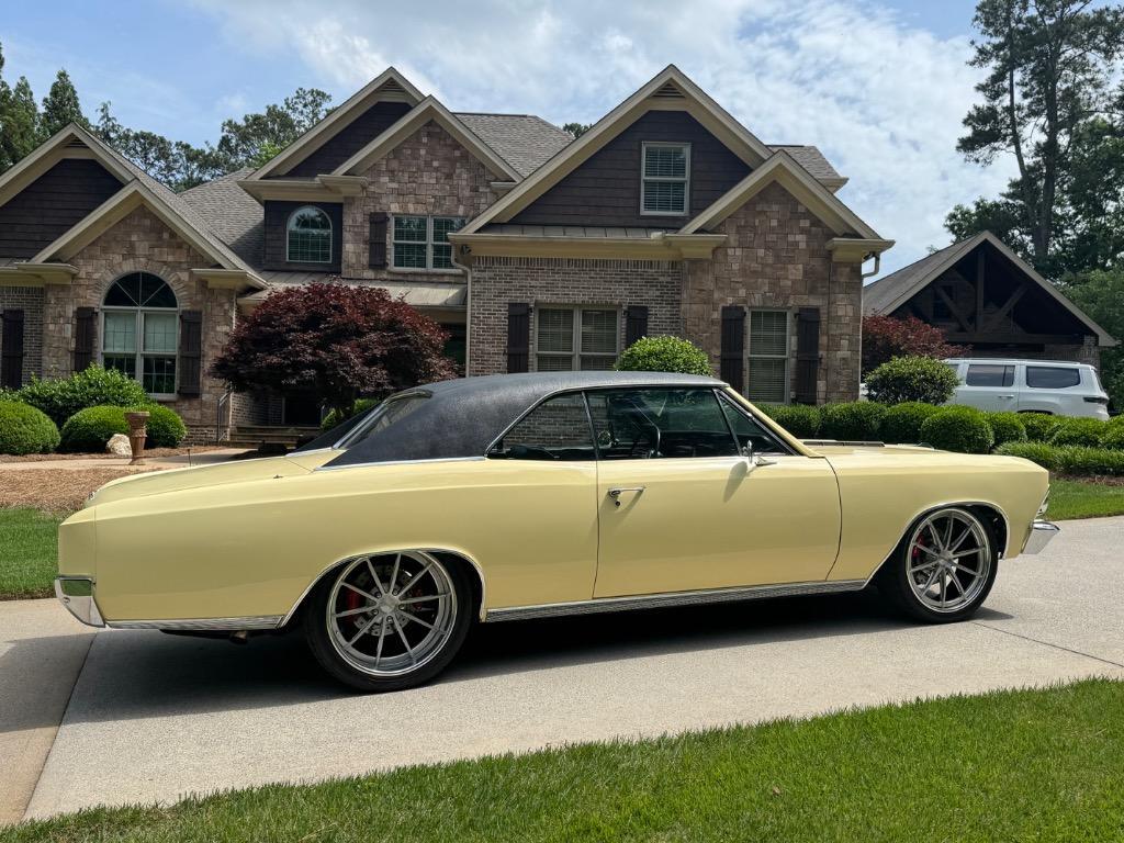 Chevrolet-Chevelle-6.0-LS-Whipple-supercharger-6-speed-treme-1966-6