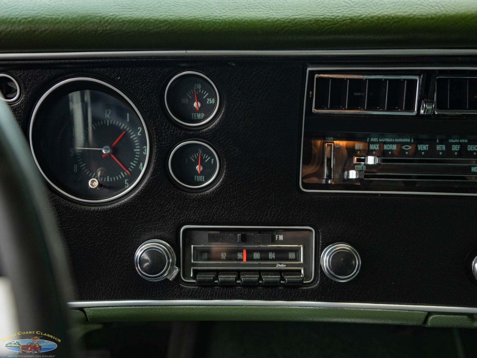 Chevrolet-Chevelle-SS396-1970-2-Door-Hardtop-38