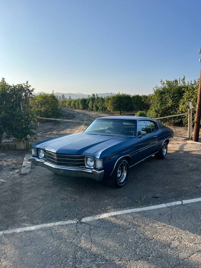 Chevrolet Chevelle malibu  1972 blue