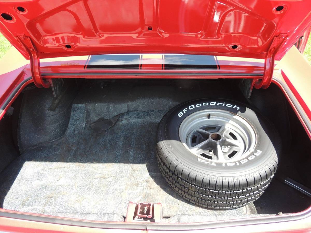 Chevrolet-Chevelle-malibu-sport-coupe-1970-red-4