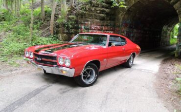 Chevrolet-Chevelle-malibu-sport-coupe-1970-red-8