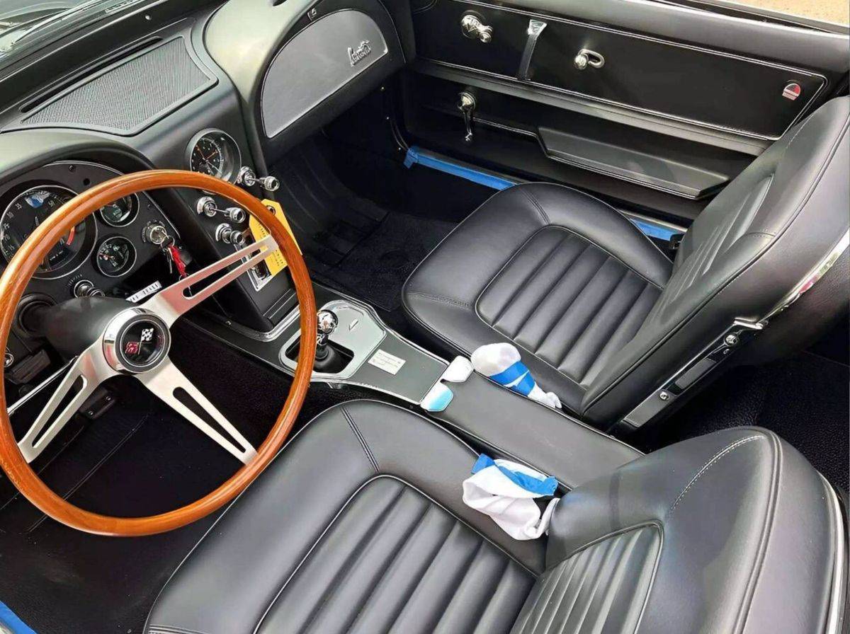 Chevrolet-Chevette-1966-black-15