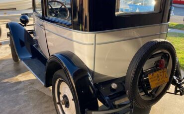 Chevrolet-Chevy-1927-3