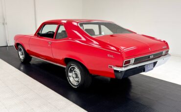 Chevrolet-Chevy-II-1968-Sedan-2